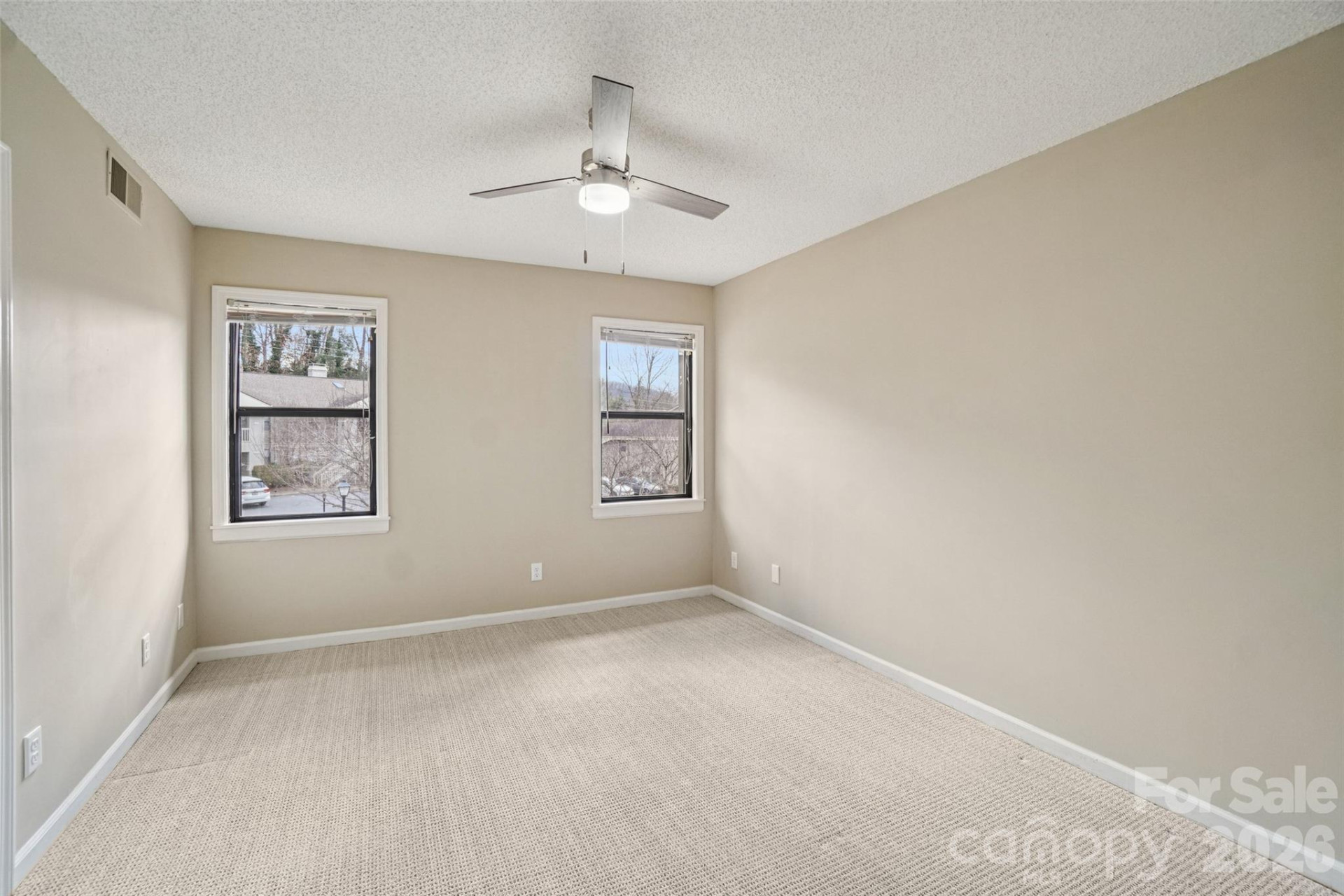 602 Abbey Circle - Photo 14