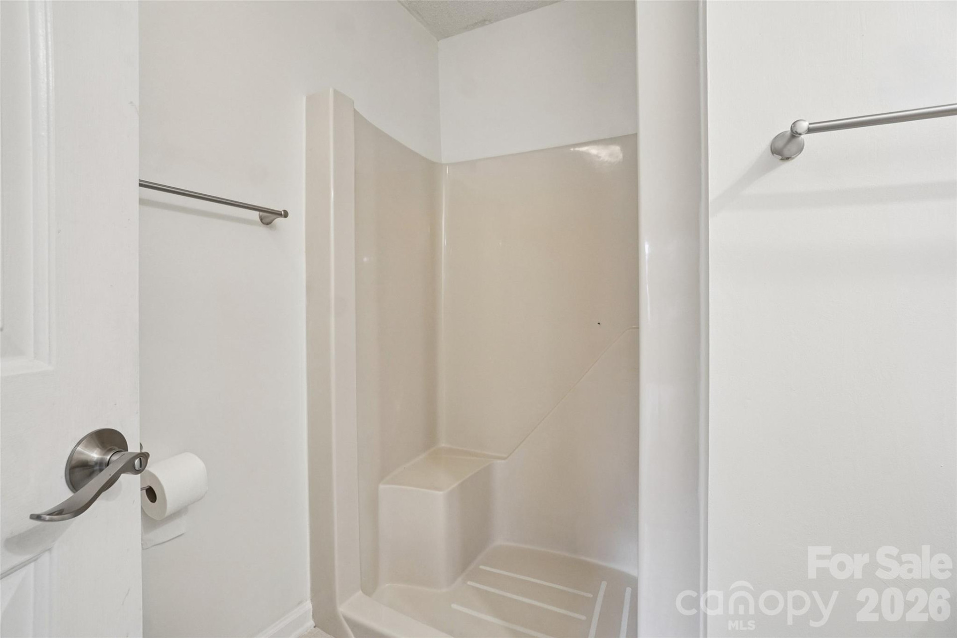602 Abbey Circle - Photo 18
