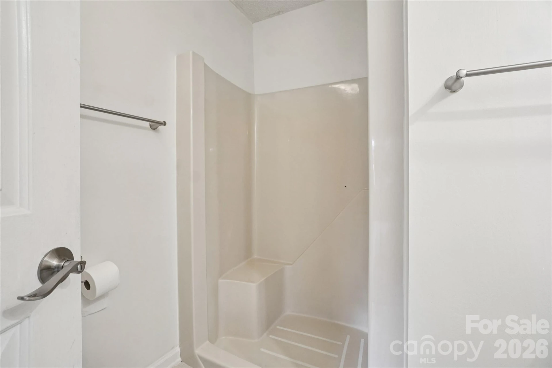 602 Abbey Circle - Photo 18