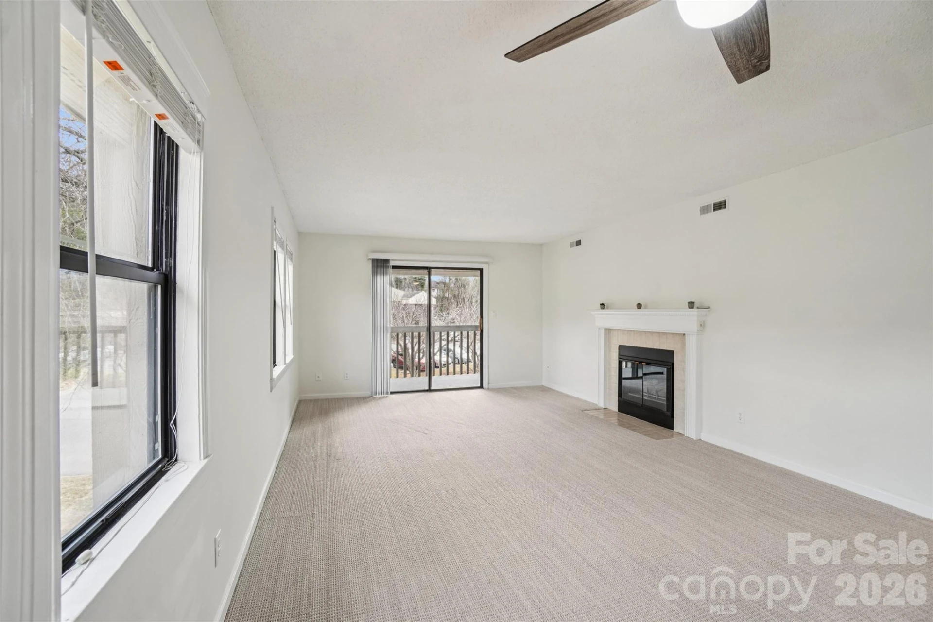 602 Abbey Circle - Photo 9