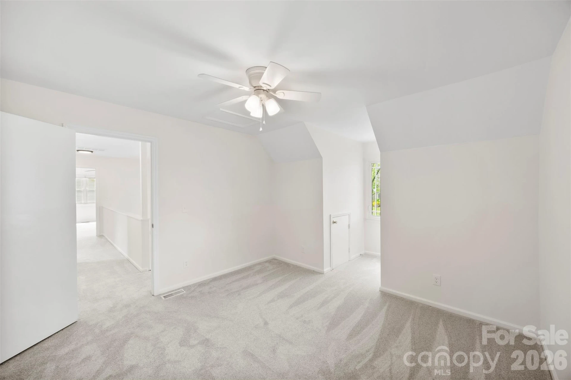 544 Garrison Court - Photo 21