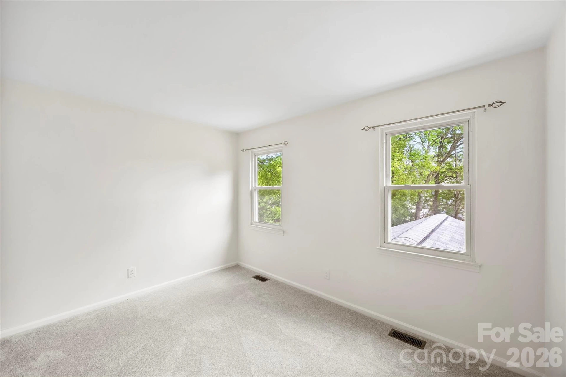 544 Garrison Court - Photo 25