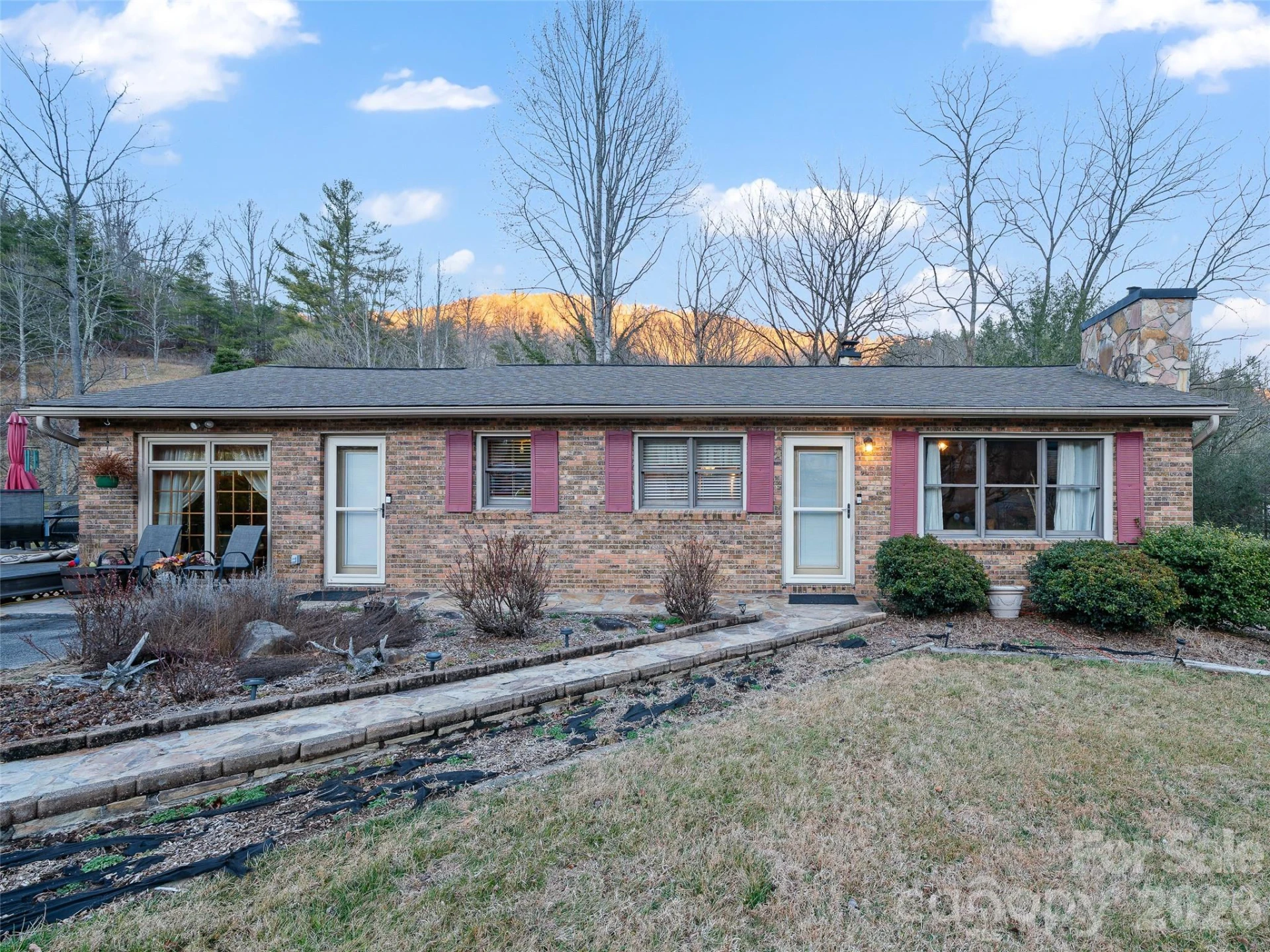 1280 Hamburg Road
