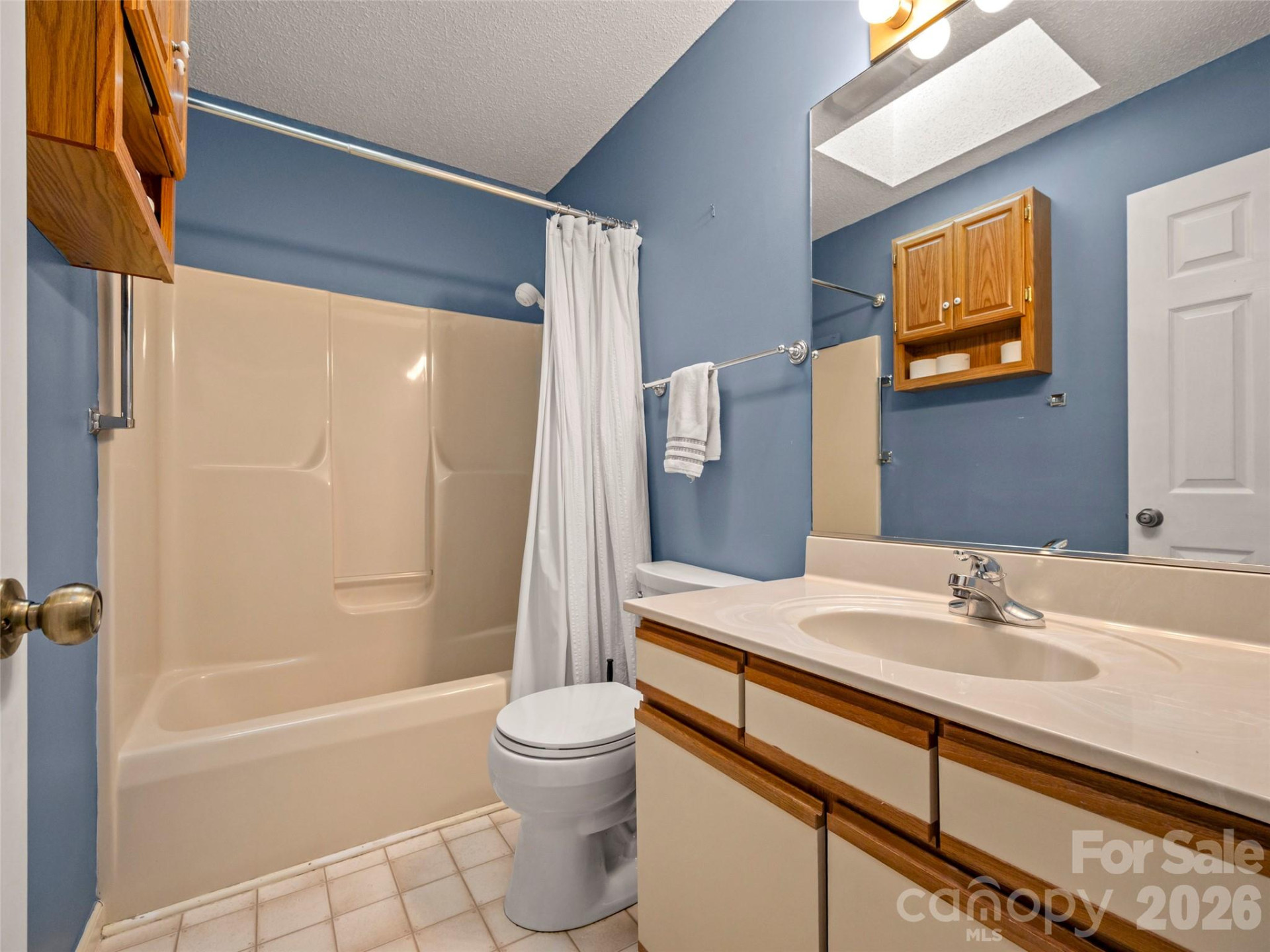 869 Sandburg Terrace - Photo 19