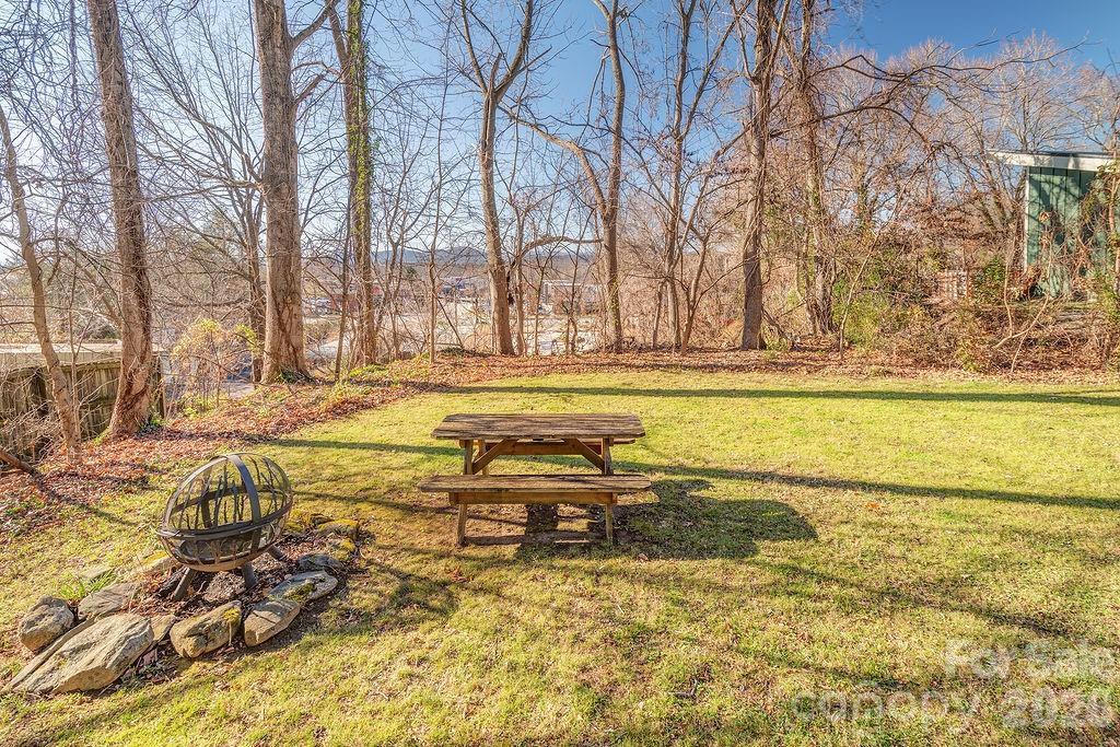 54 Liberty Street - Photo 28