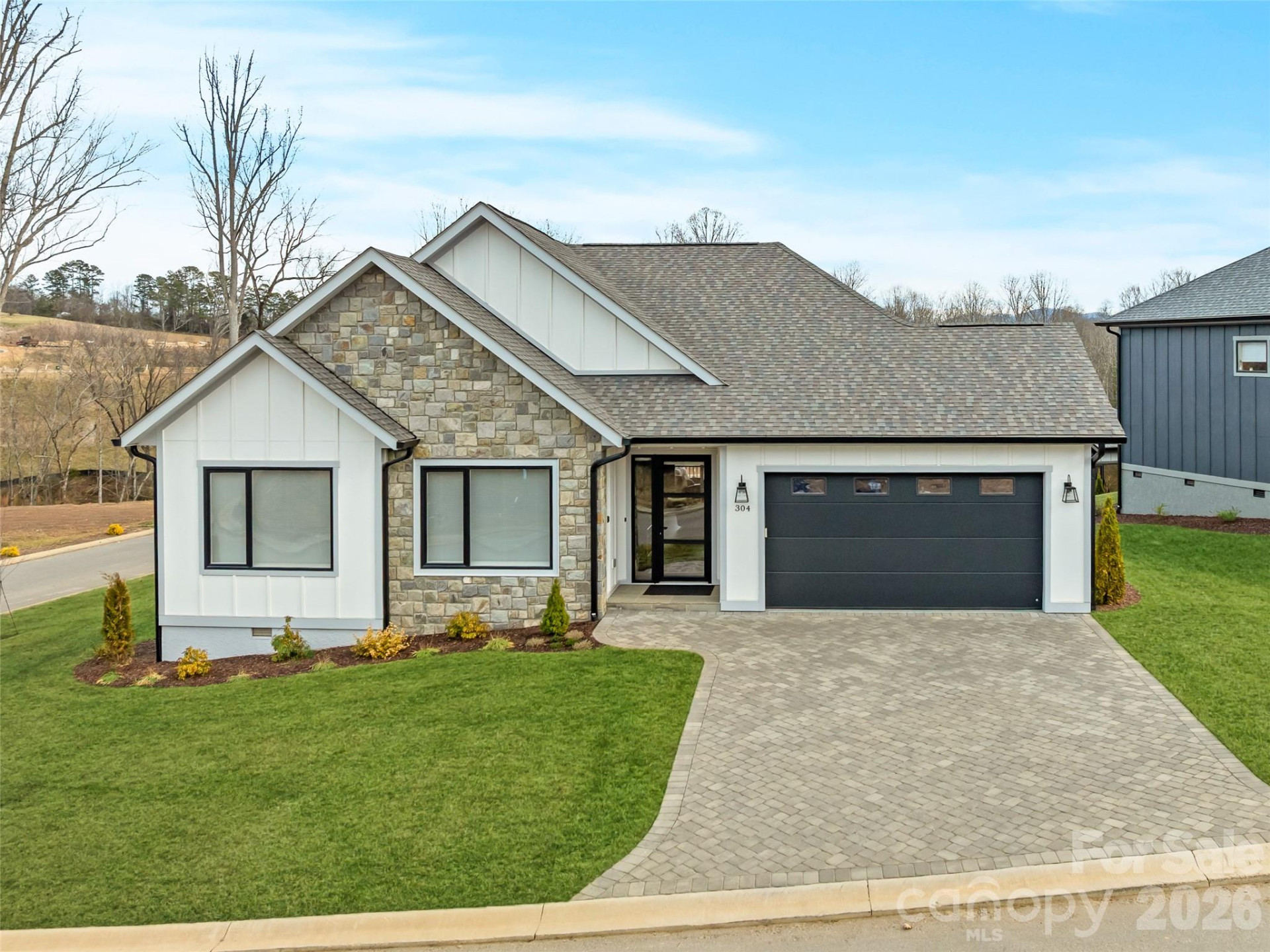 304 Avery Trail Drive - Photo 2