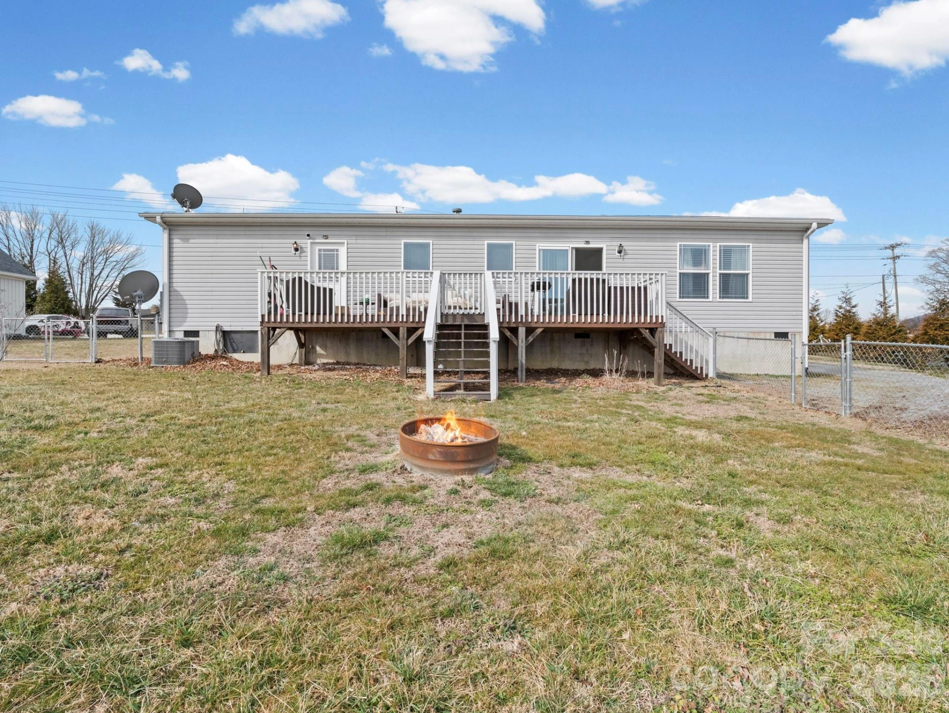 1796 Pilot Mountain Road - Photo 6