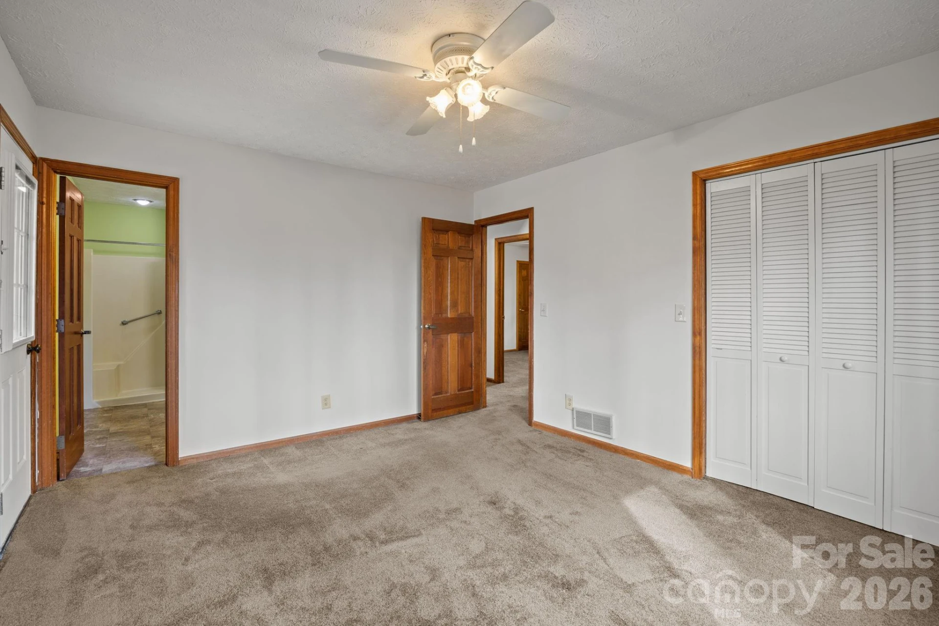 411 Overhill Drive - Photo 19