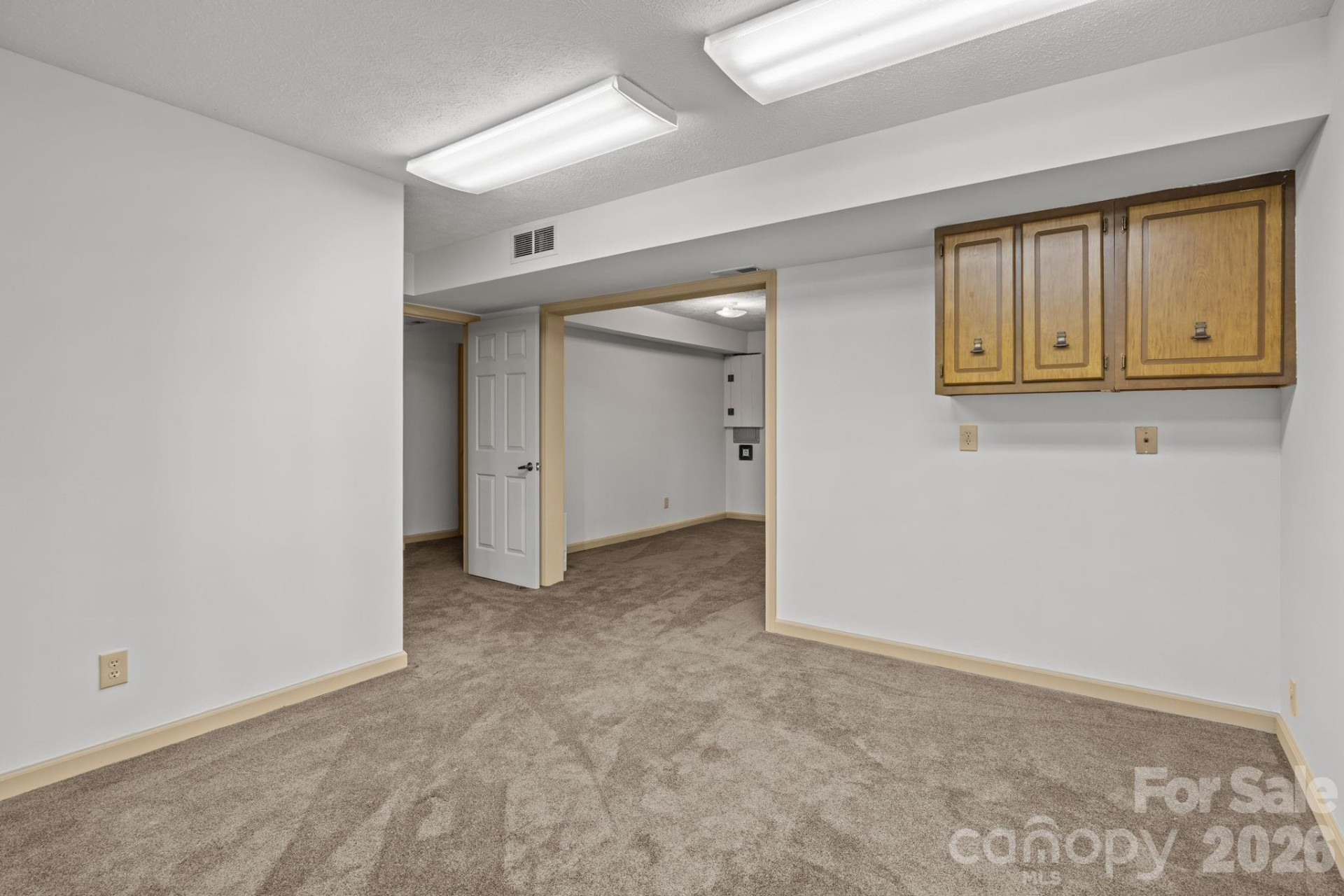 411 Overhill Drive - Photo 23