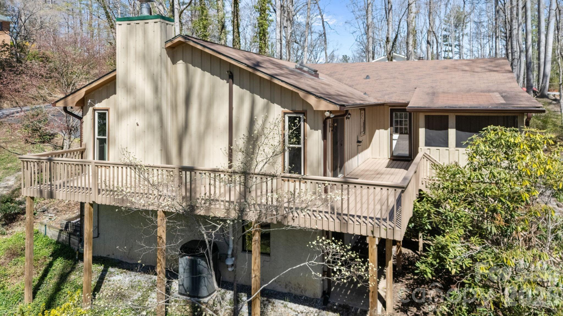 411 Overhill Drive - Photo 30