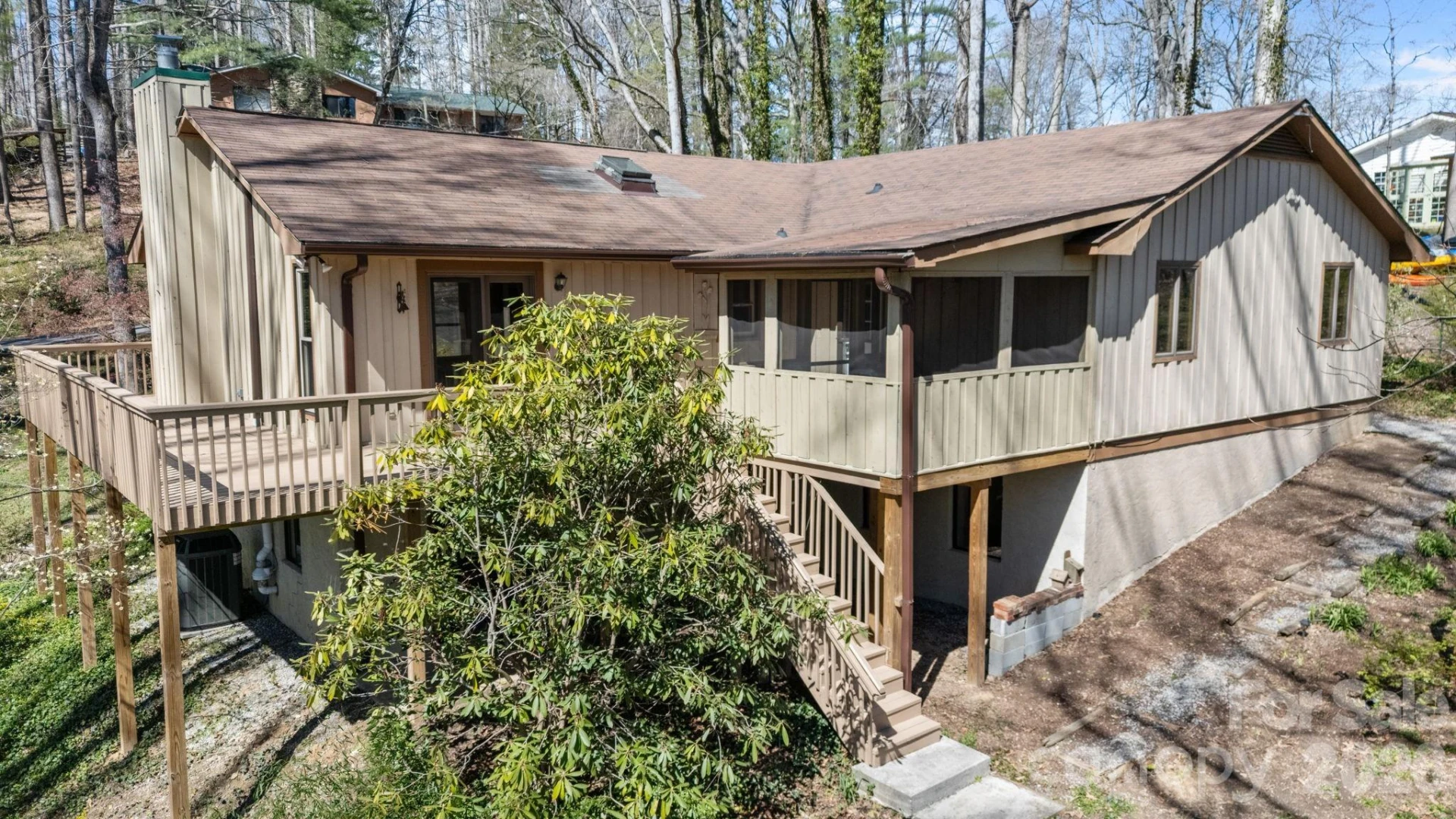 411 Overhill Drive - Photo 32