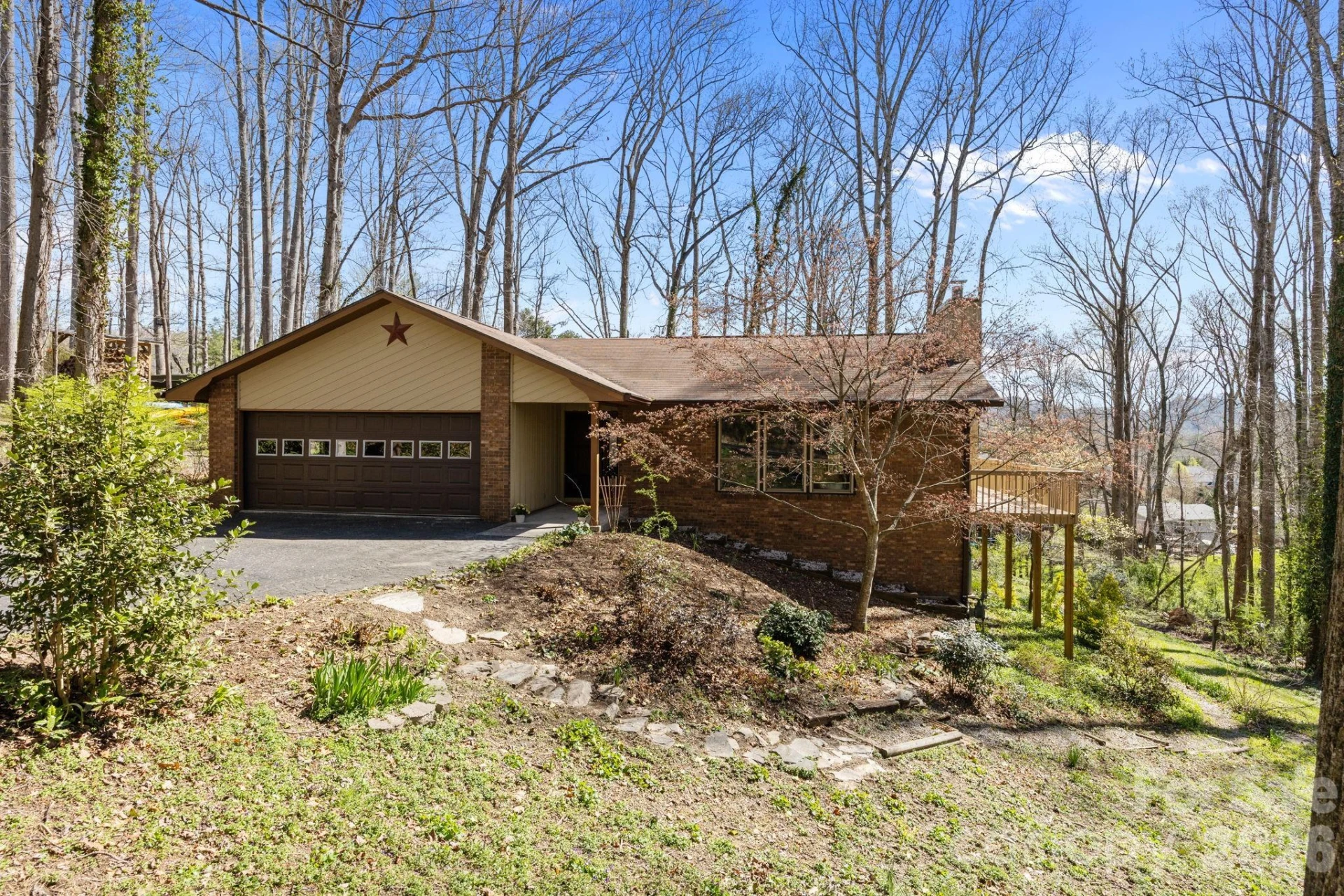 411 Overhill Drive - Photo 37