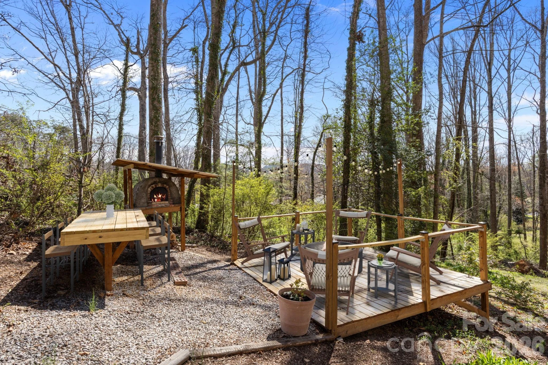 411 Overhill Drive - Photo 5