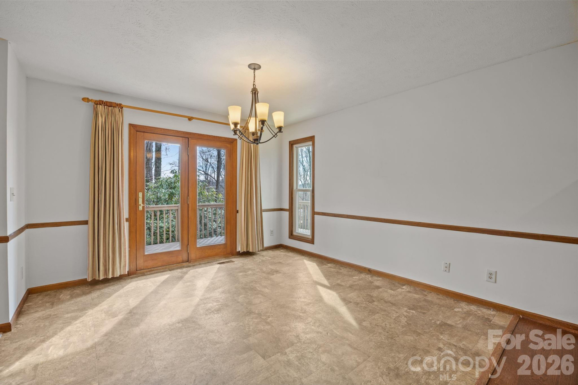 411 Overhill Drive - Photo 9