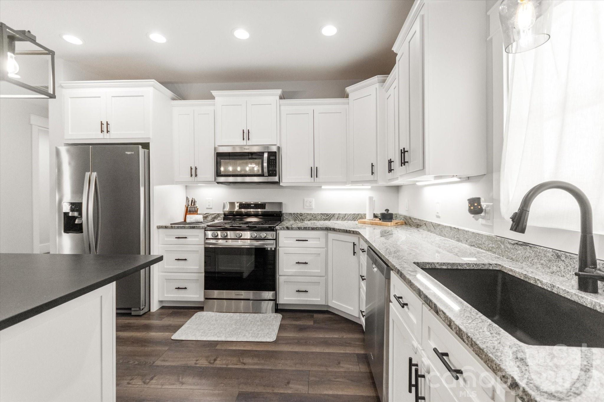 4555 Bristol Drive - Photo 6