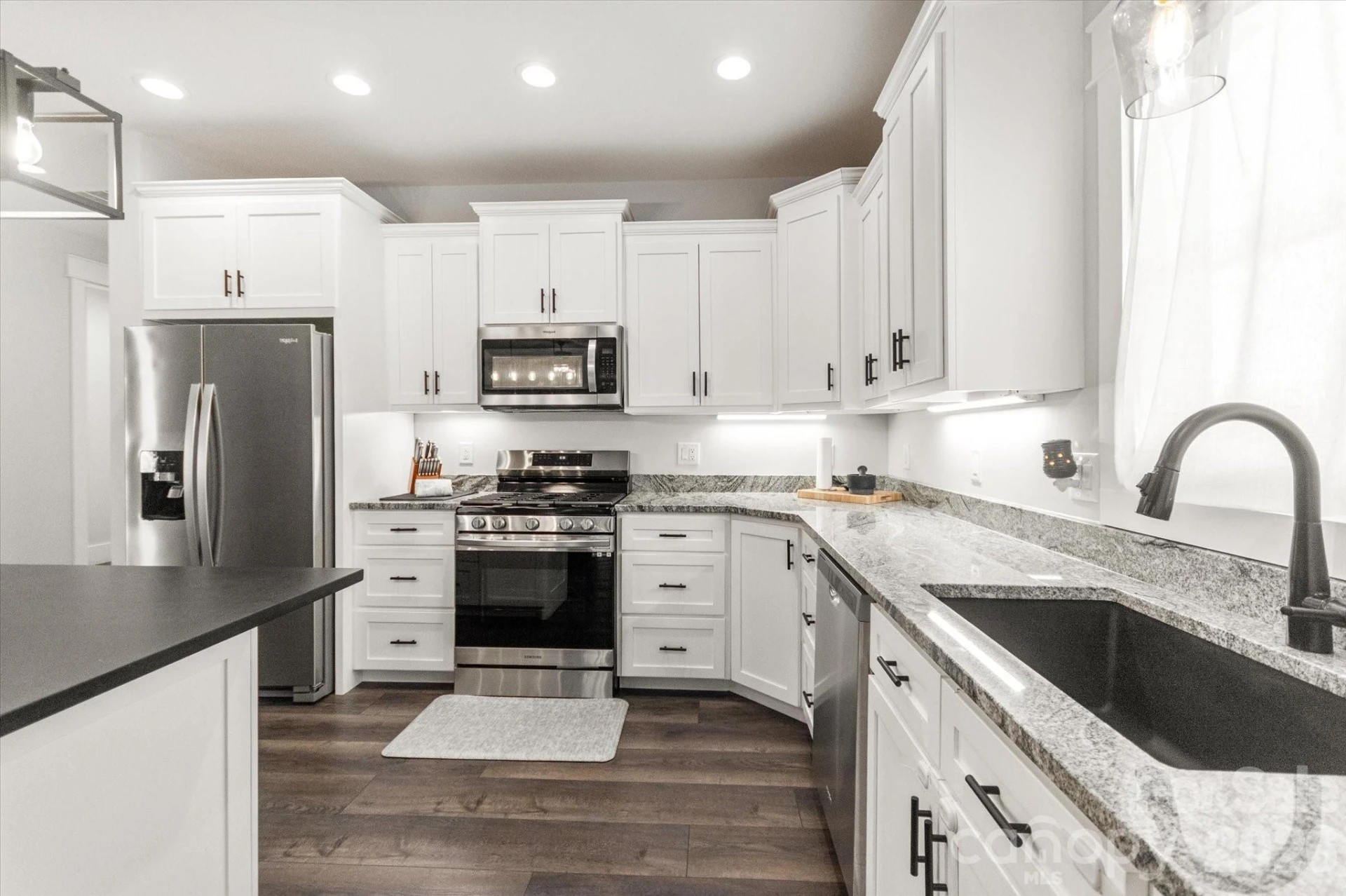 4555 Bristol Drive - Photo 6