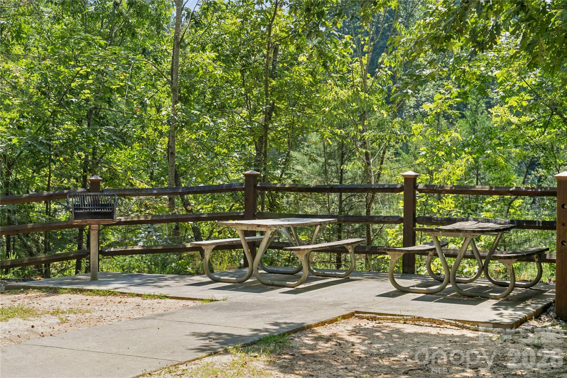 415 Alameda Way - Photo 29