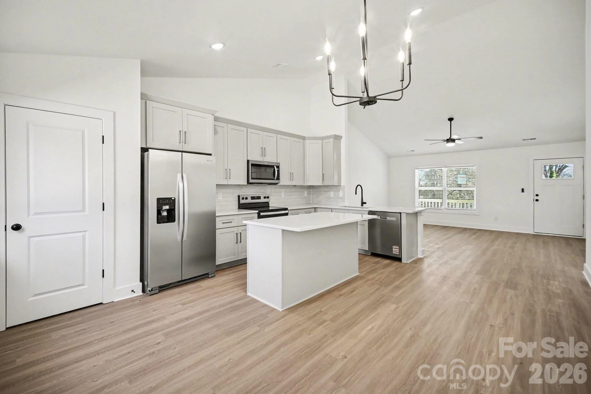 2025 Picnic Drive - Photo 7