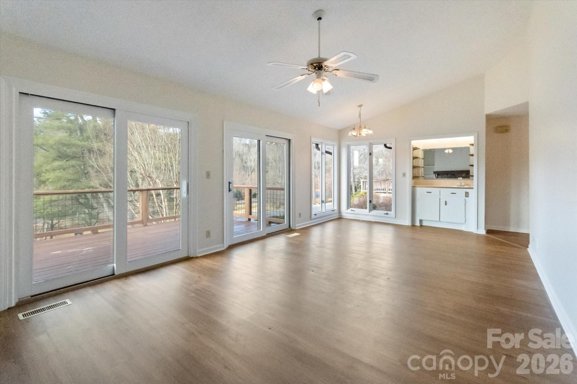 38 Eagle Run - Photo 3