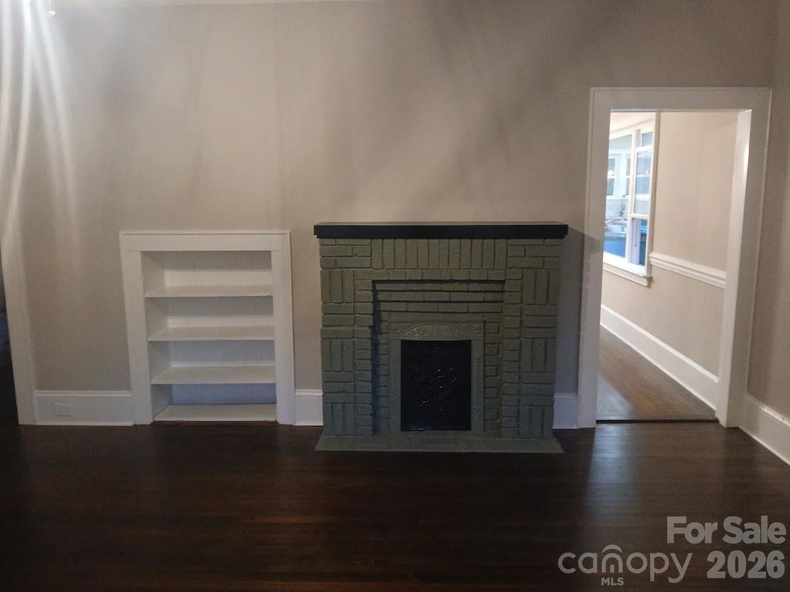 105 Inman Avenue - Photo 18