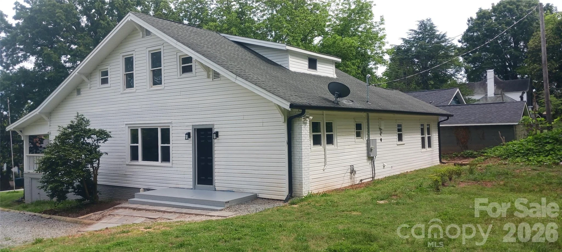 105 Inman Avenue - Photo 23