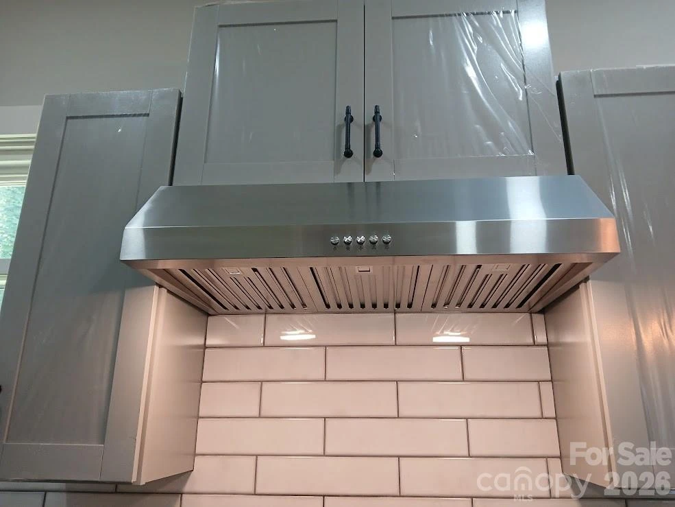 105 Inman Avenue - Photo 32