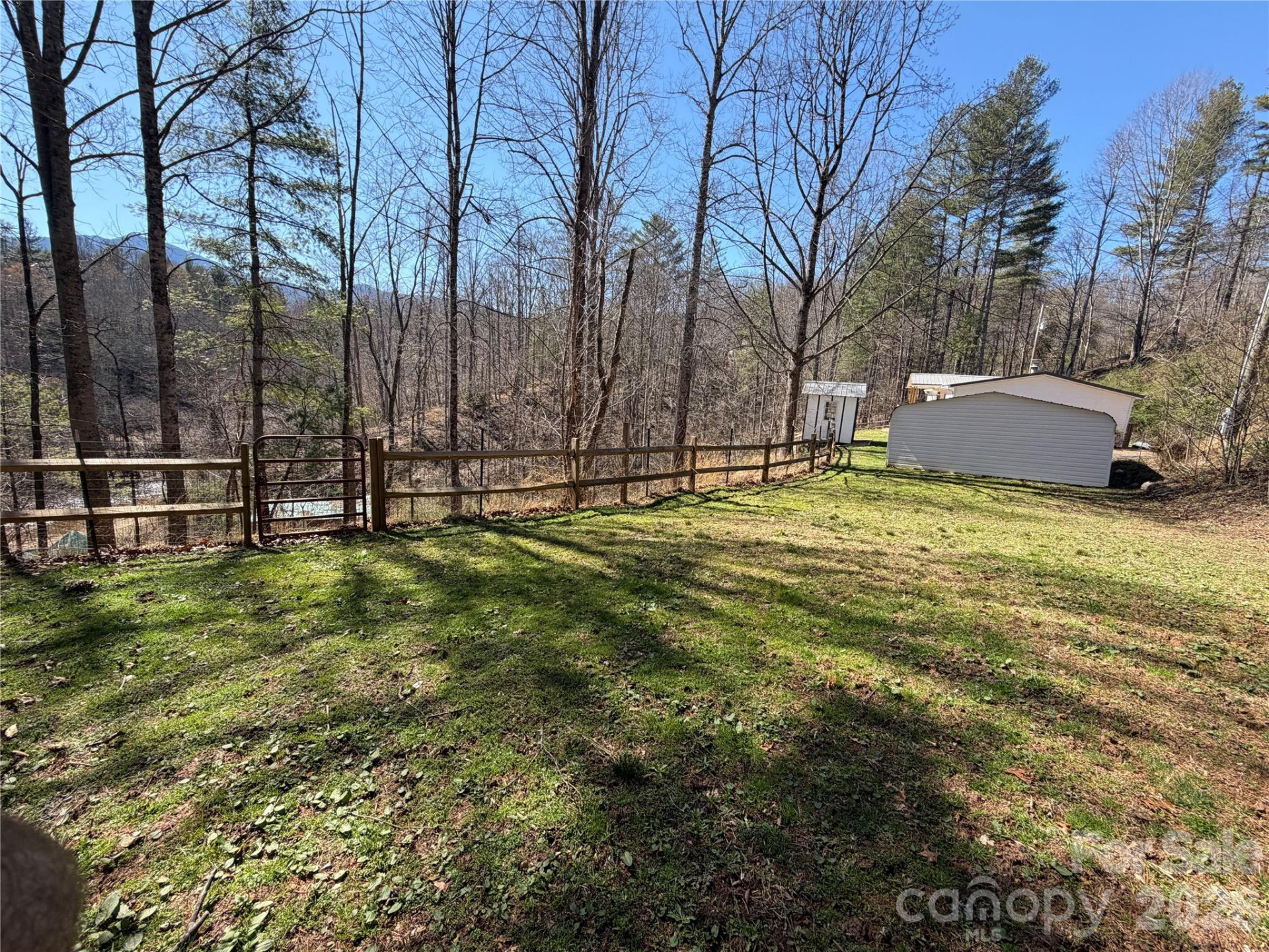 1050 Wyatt Town Road - Photo 2