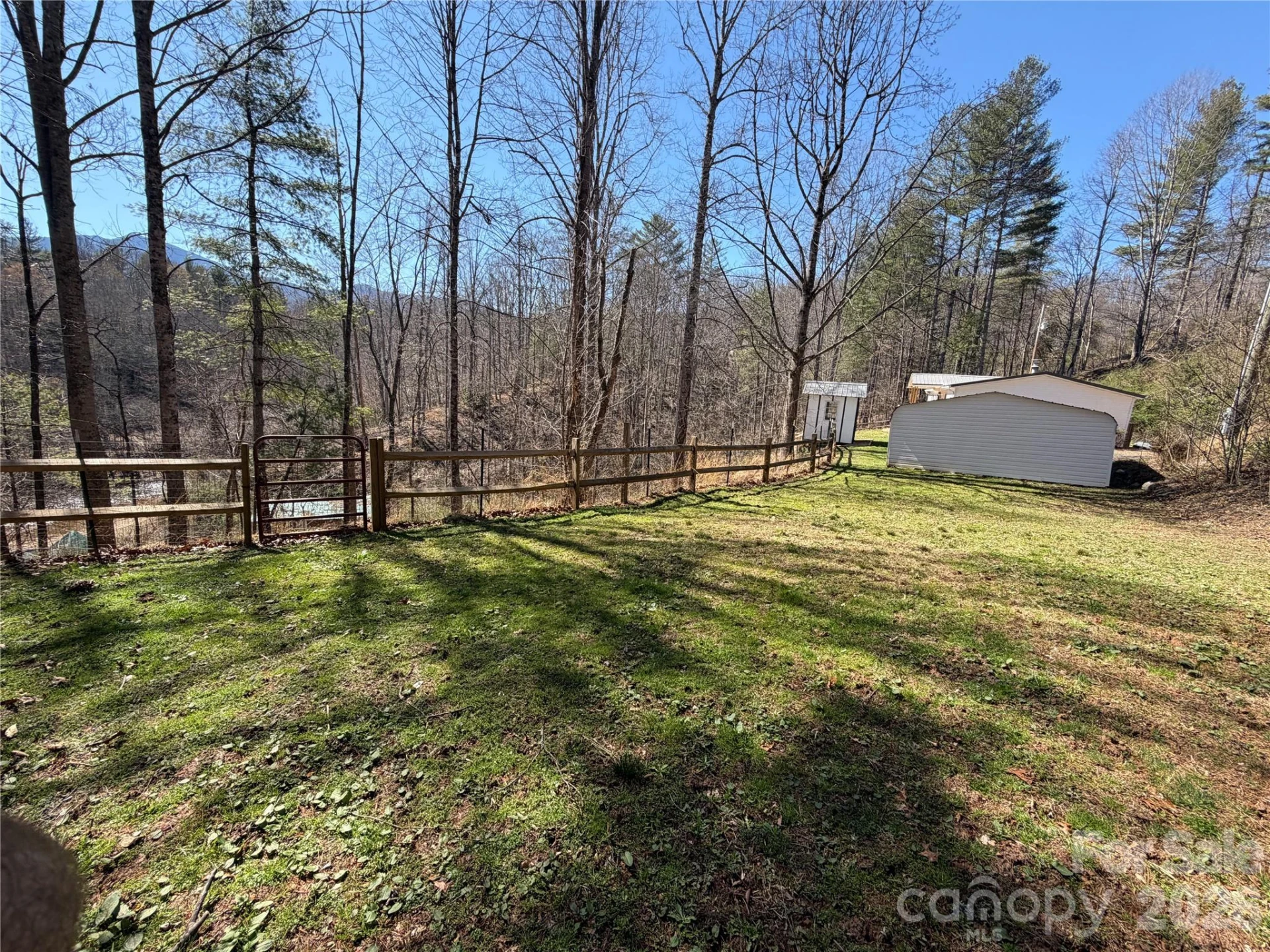1050 Wyatt Town Road - Photo 2