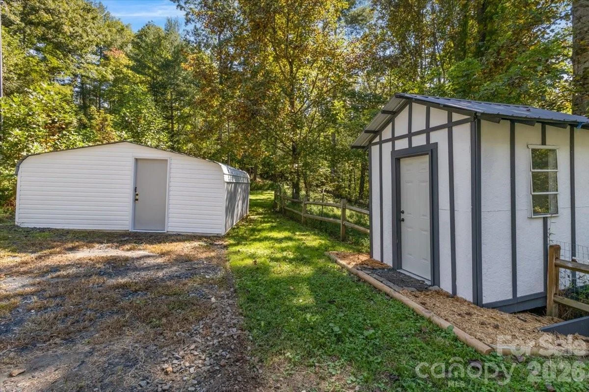 1050 Wyatt Town Road - Photo 20