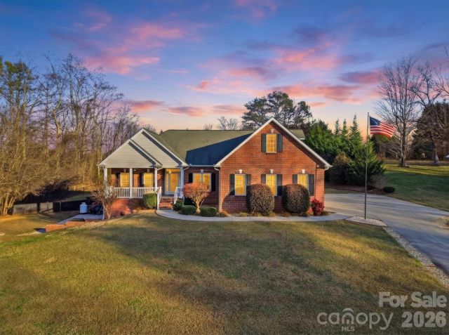 2555 Knox Landing Road, Connelly Springs, NC, 28612