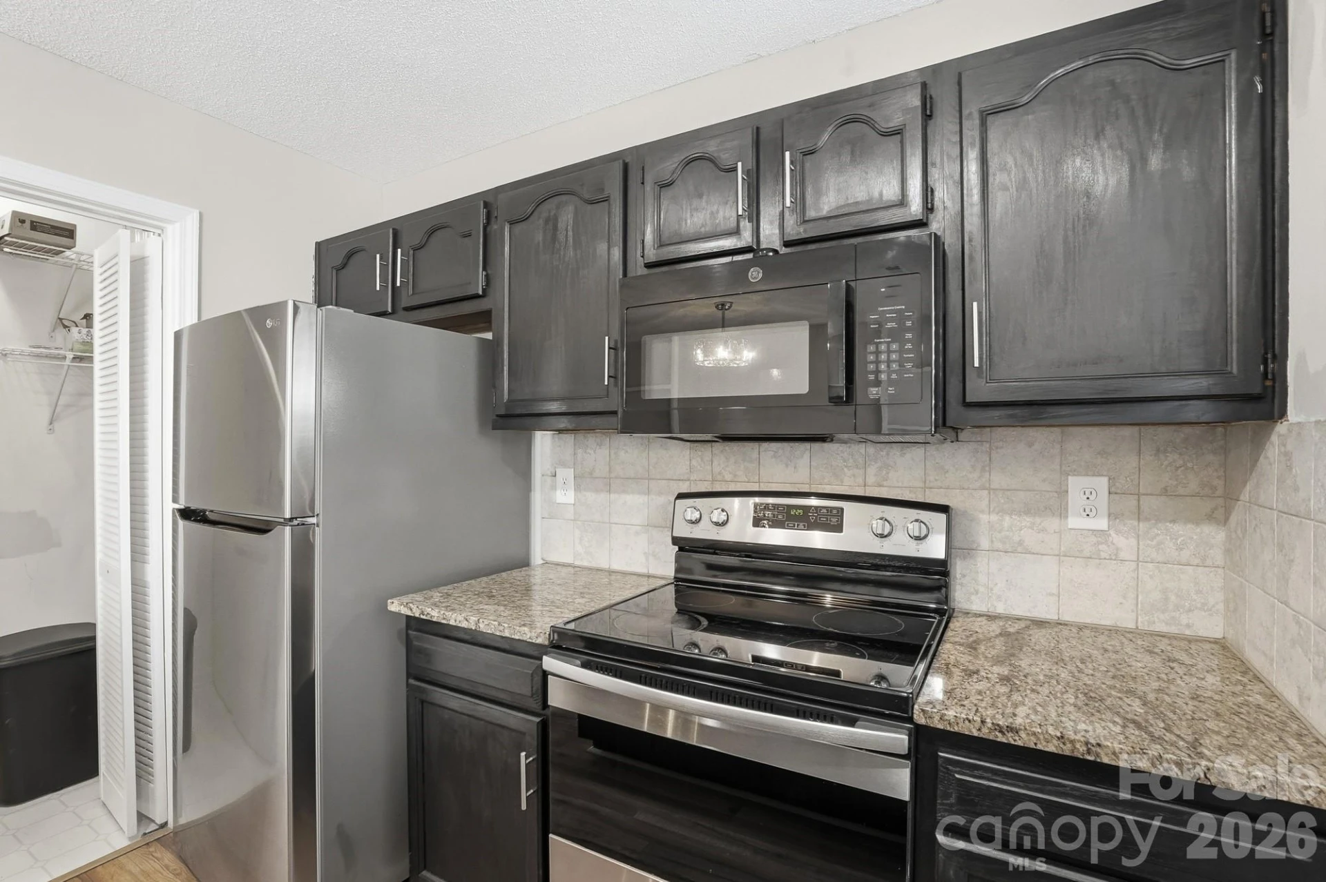 3015 Summercroft Lane - Photo 18