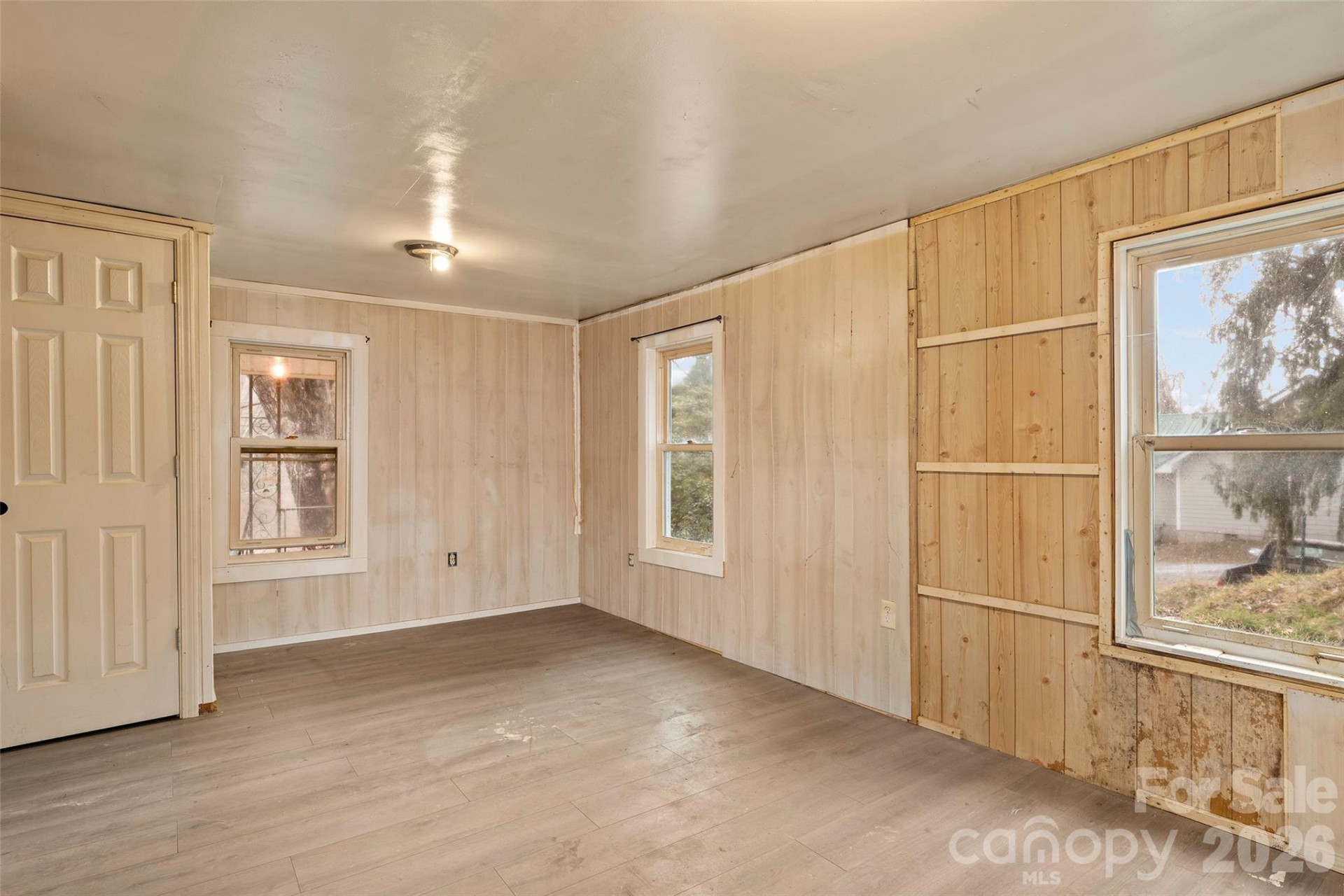 75 Travis Street - Photo 13