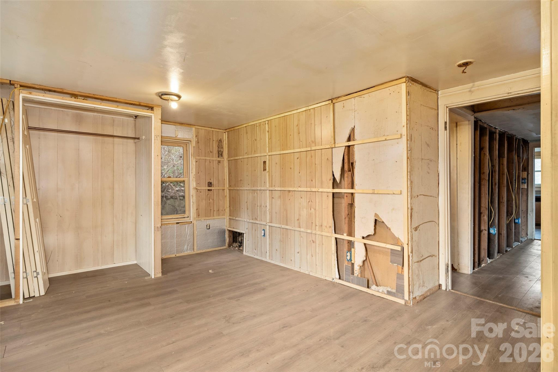 75 Travis Street - Photo 15