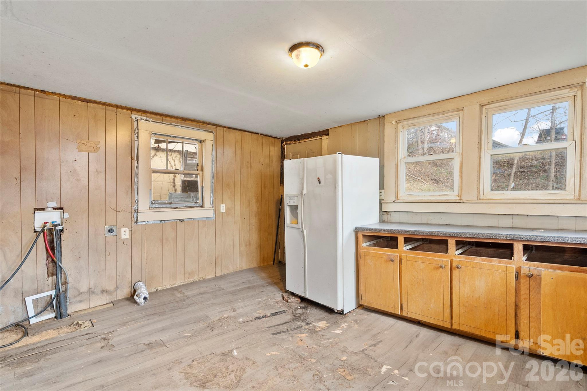 75 Travis Street - Photo 6