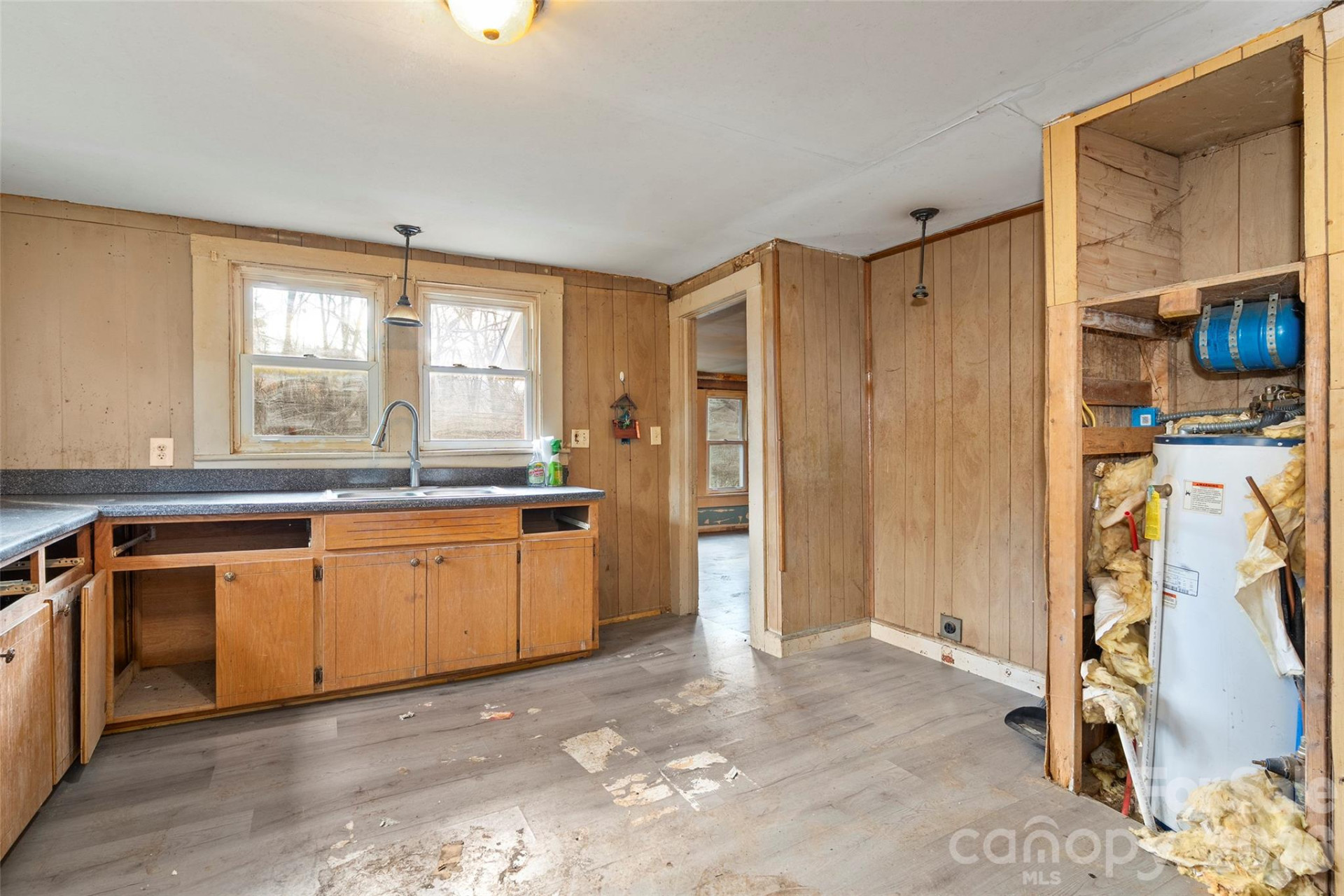 75 Travis Street - Photo 9