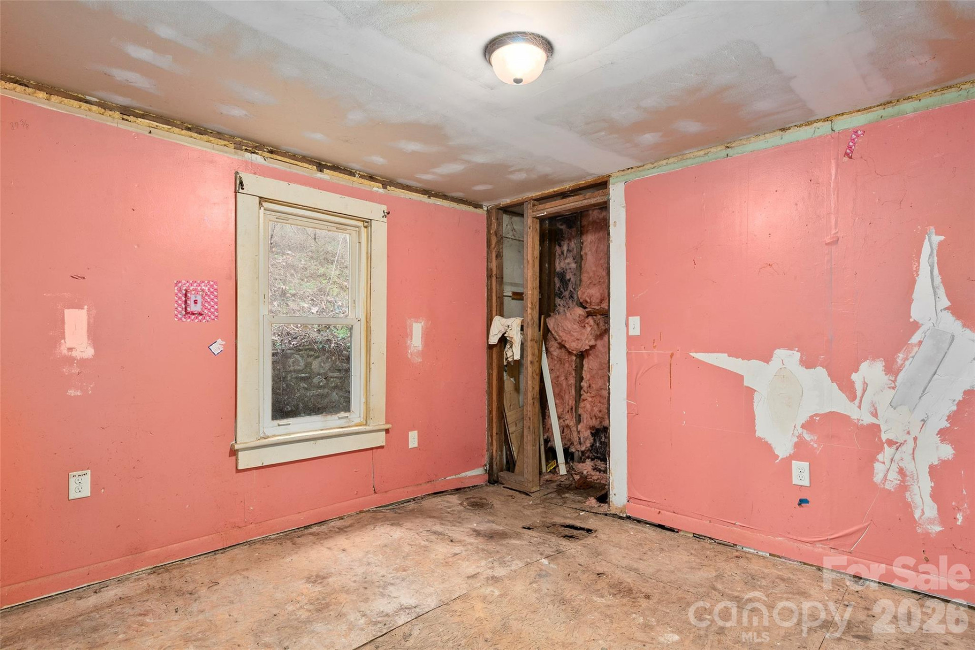 75 Travis Street - Photo 10