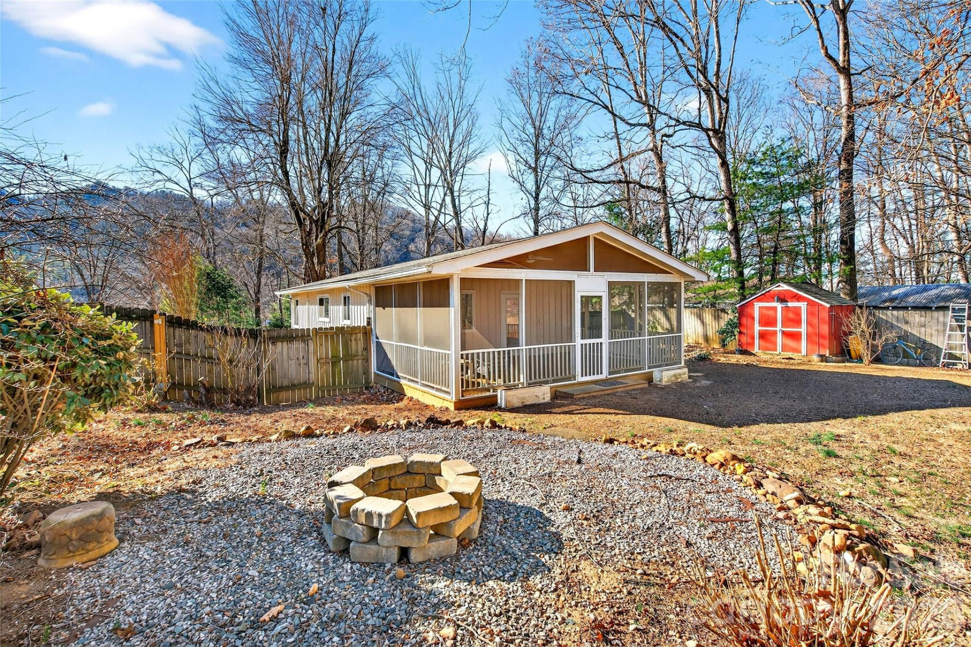 107 High Street - Photo 25