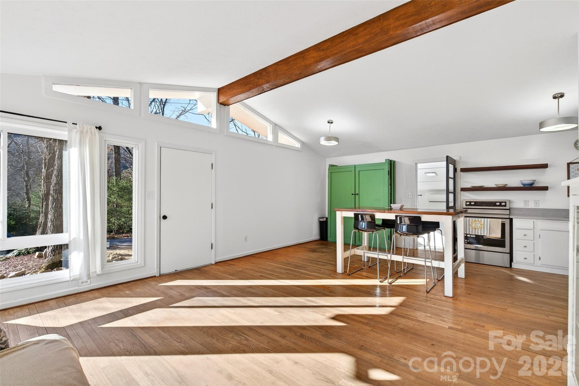 107 High Street - Photo 4