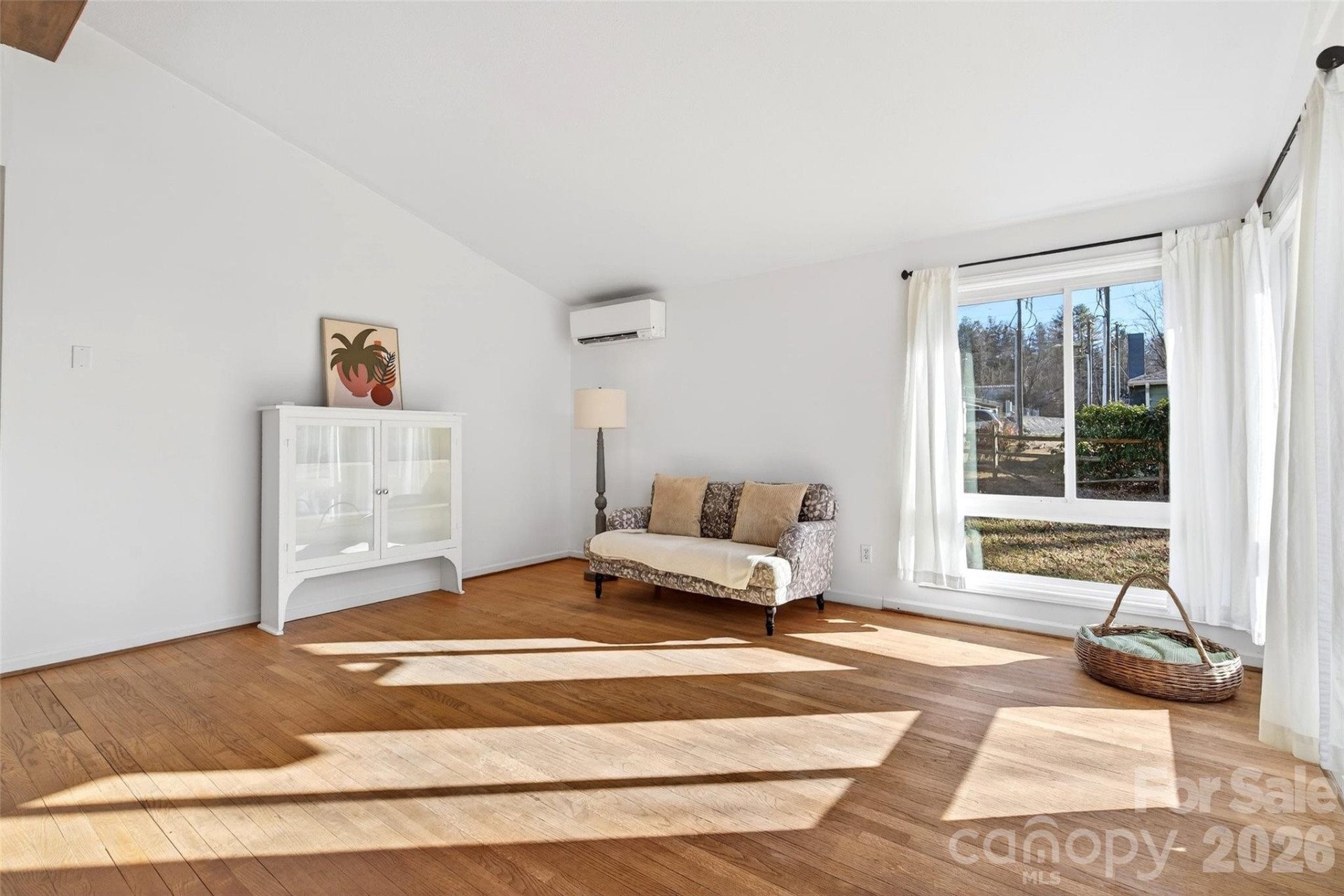 107 High Street - Photo 8