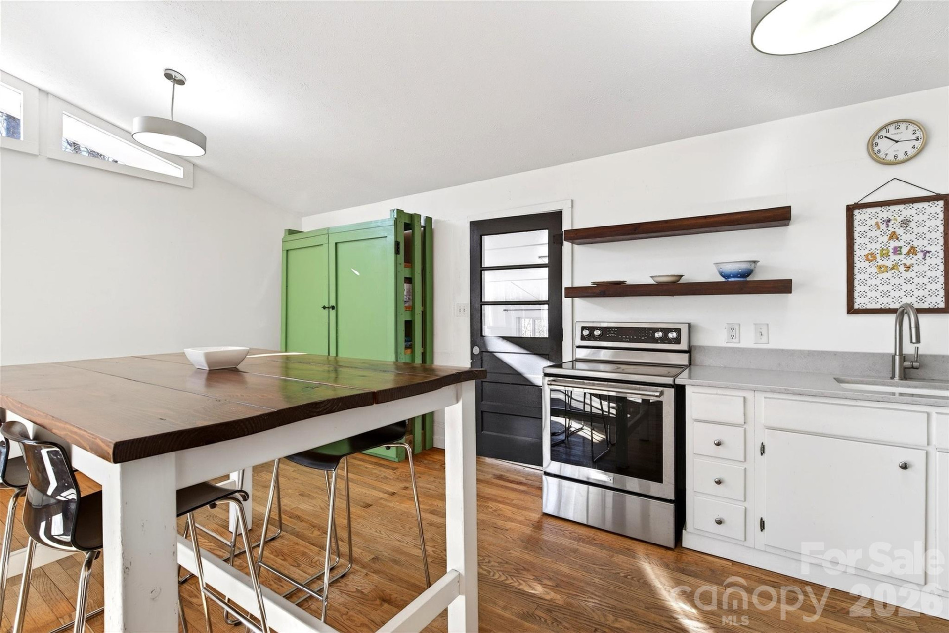 107 High Street - Photo 10