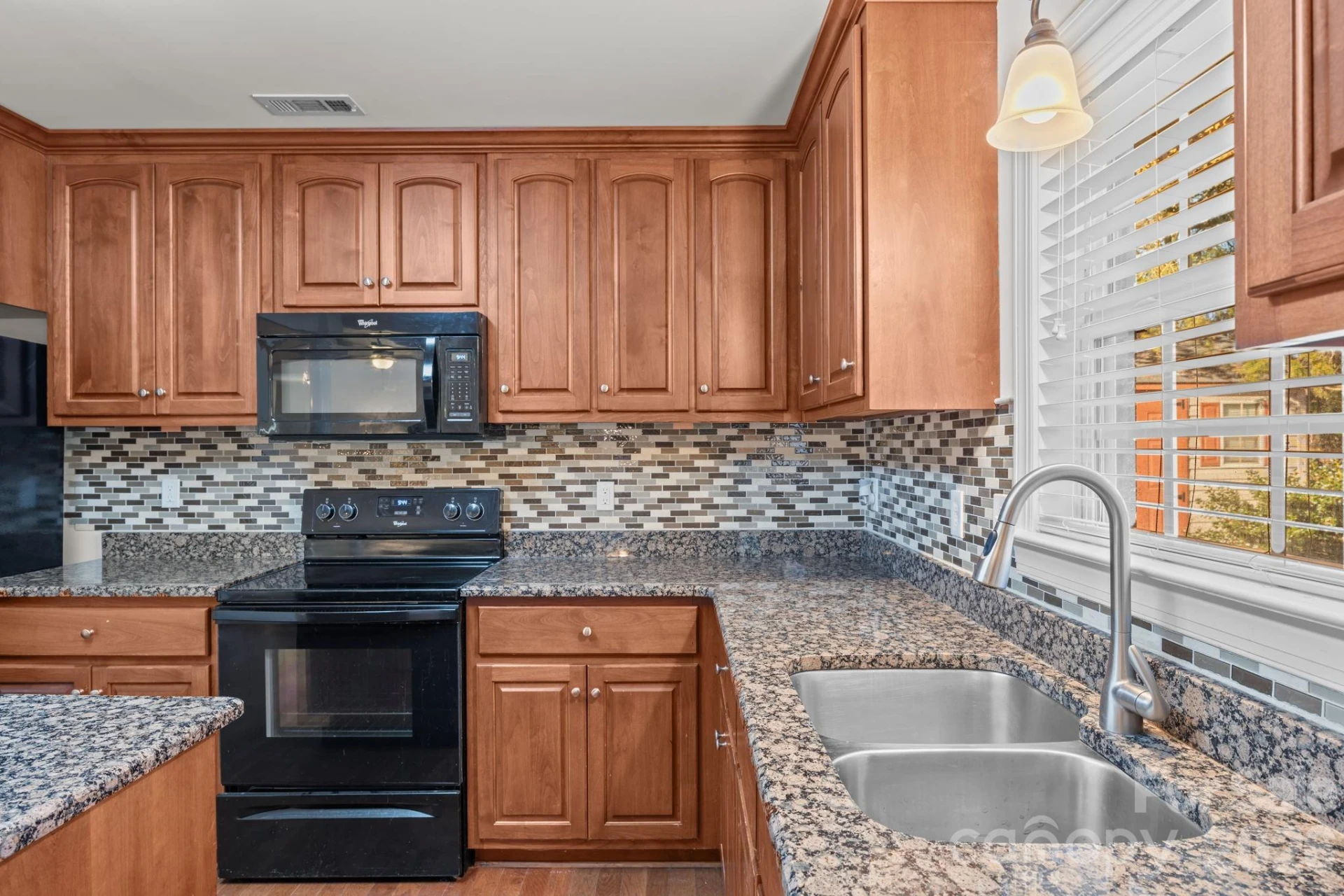 855 Juanita Drive - Photo 20