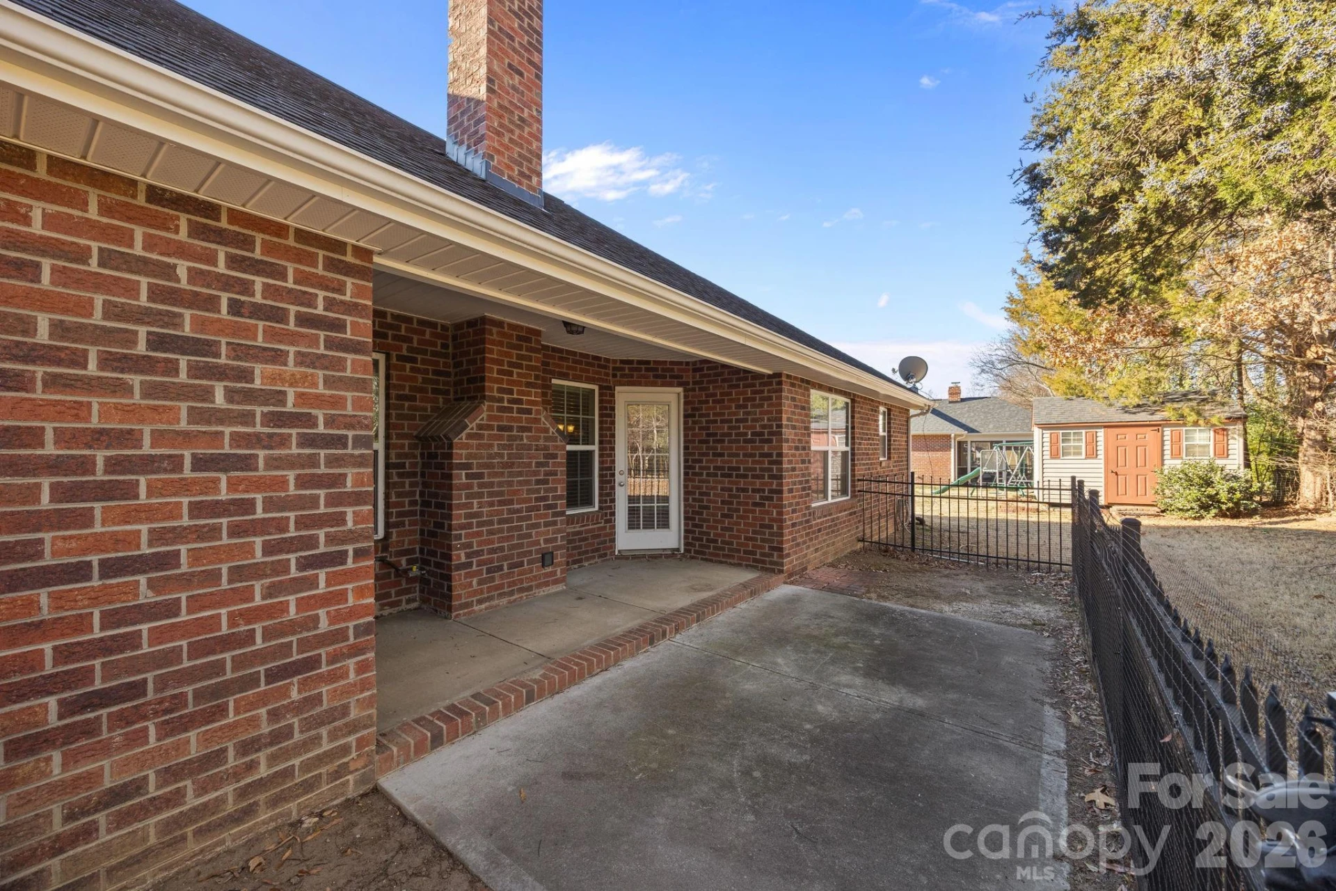 855 Juanita Drive - Photo 43