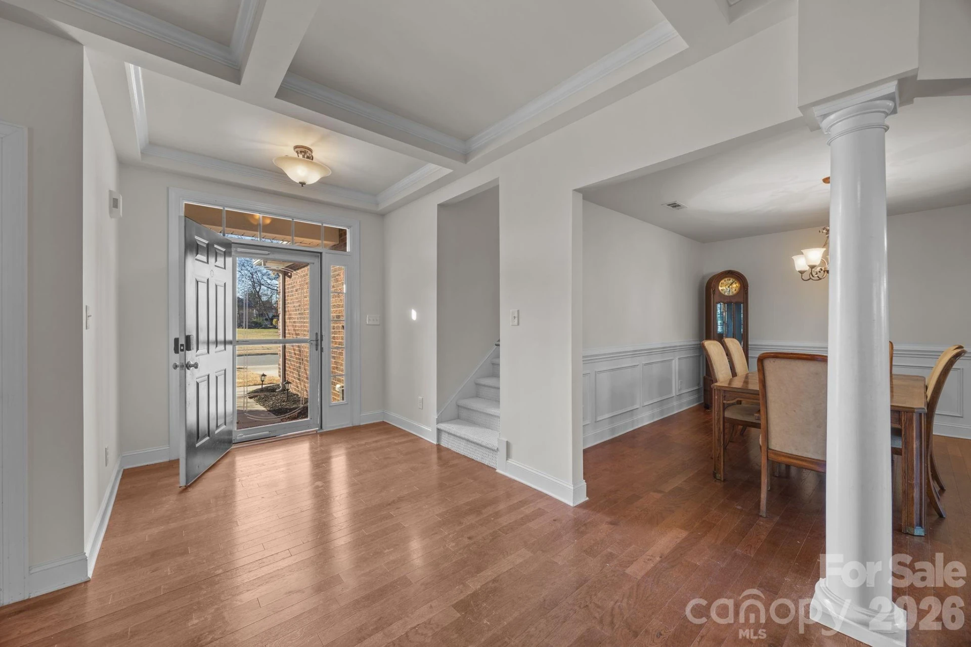 855 Juanita Drive - Photo 6