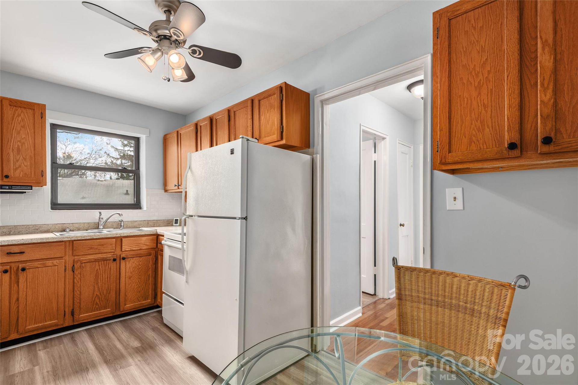 615 Biltmore Avenue #G2 - Photo 7