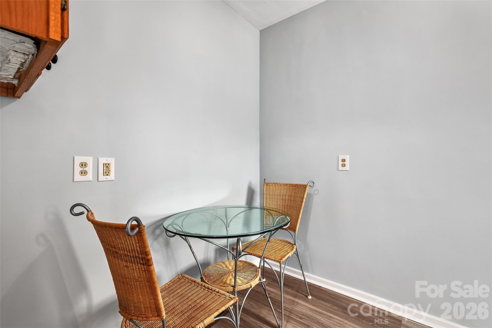 615 Biltmore Avenue #G2 - Photo 9