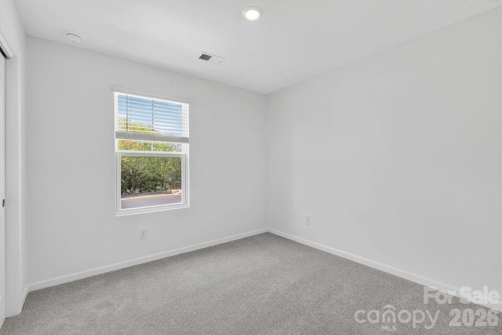509 Silver Birch Court - Photo 17