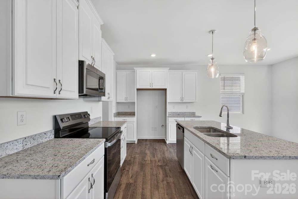 509 Silver Birch Court - Photo 4