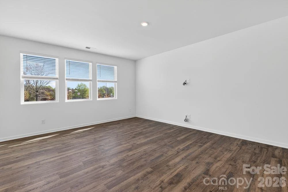 509 Silver Birch Court - Photo 7
