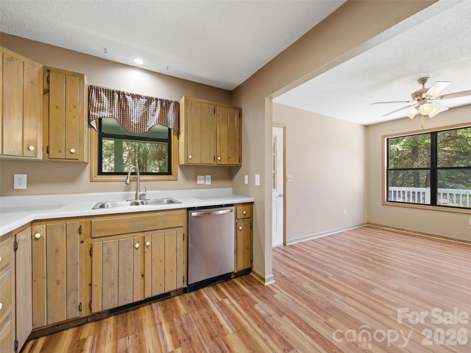286 Pioneer Ridge Road - Photo 10