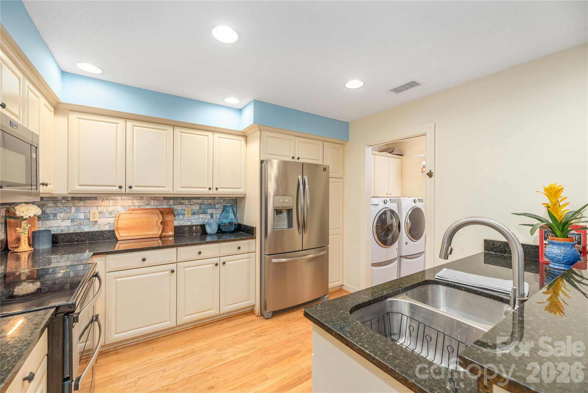 1465 Lakeshore Drive #D-2 - Photo 16